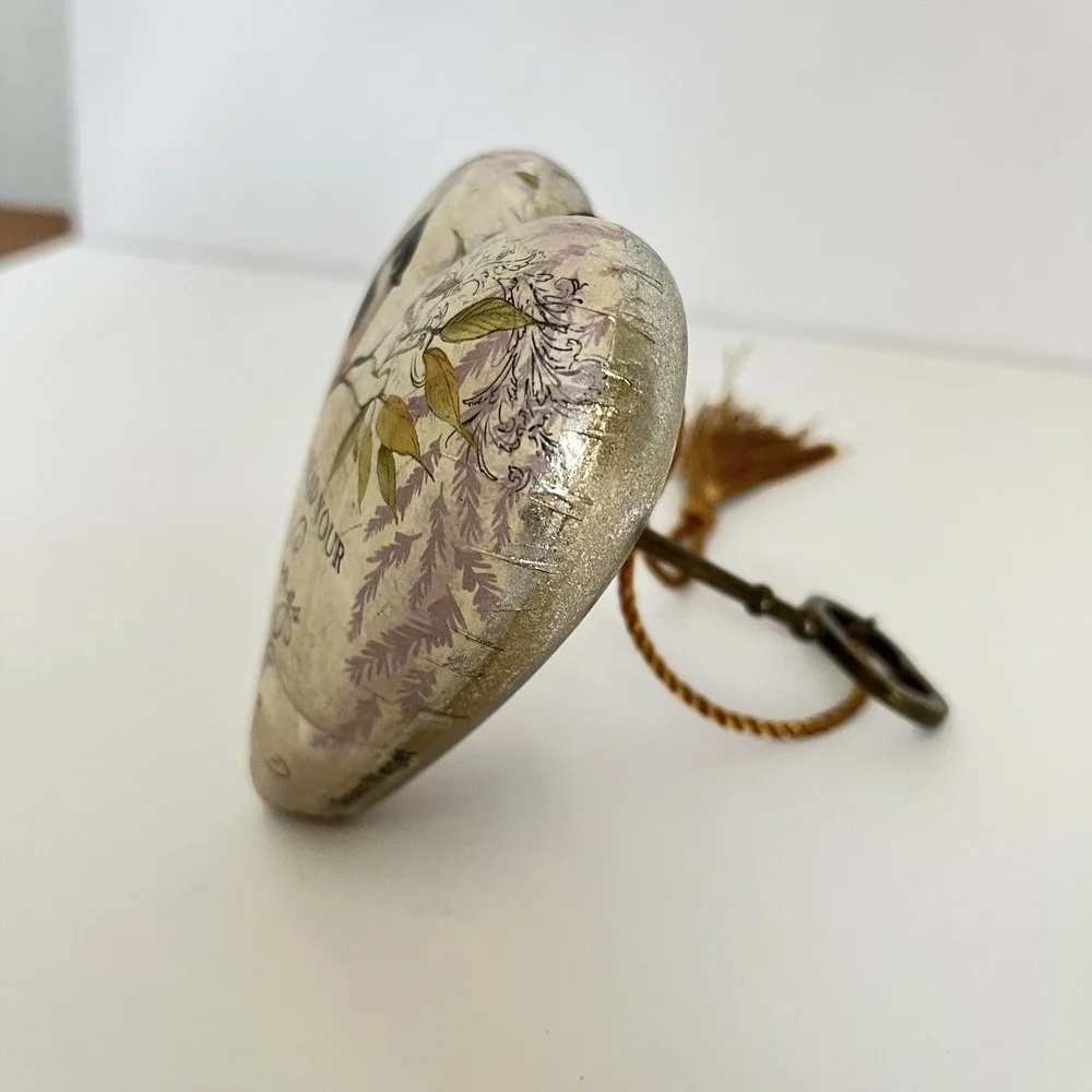 Art Hearts 2019 Blue Jay Spread Your Wings And Fly With Tassel Key Stand cottage